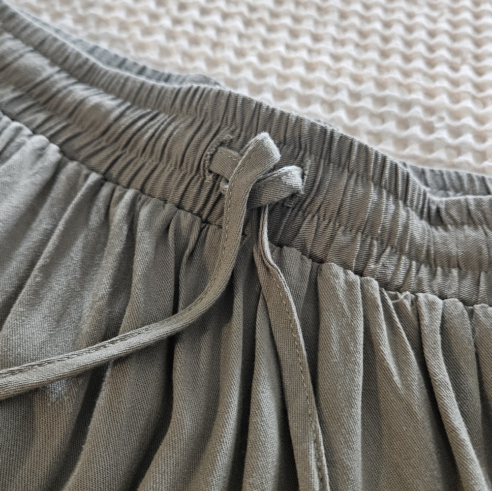 Midi Length Peasant Skirt - Picture 3 of 3